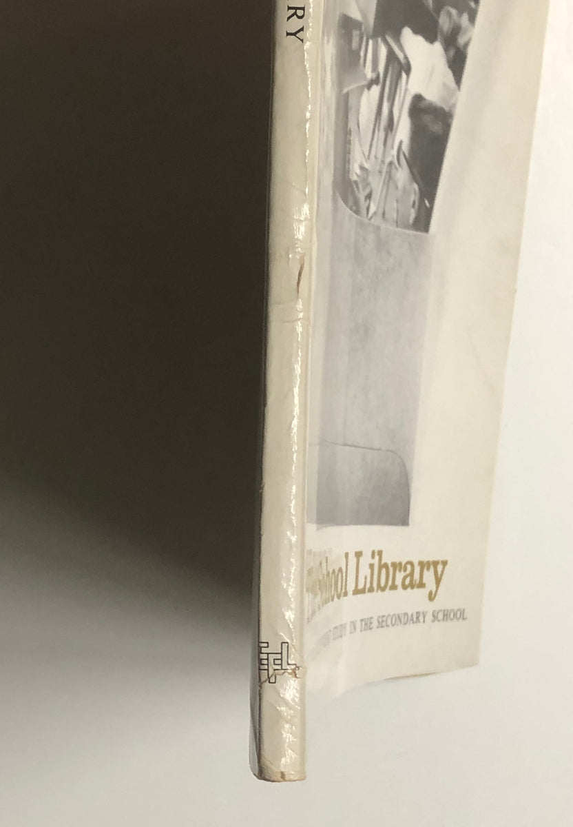 The School Library by Ralph E. Ellsworth & Hobart D. Wagener D&E LAKE
