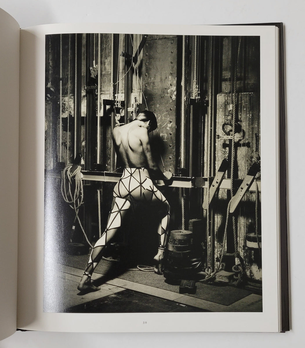 Albert Watson by James Crump | PHOTOGRAPHY BOOKS | D & E