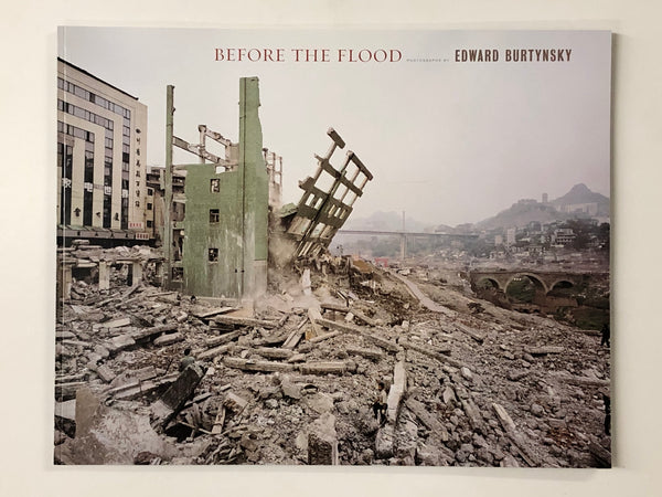 Before the Flood: Photographs by Edward Burtynsky Paperback Book