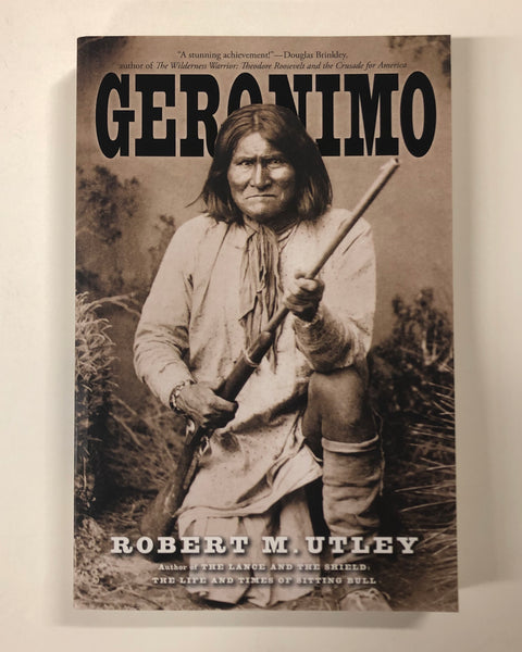 Geronimo by Robert M. Utley / Softcover / Yale University Press