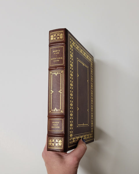 Marya: A Liife by Joyce Carol Oates Franklin Library Signed First Edition